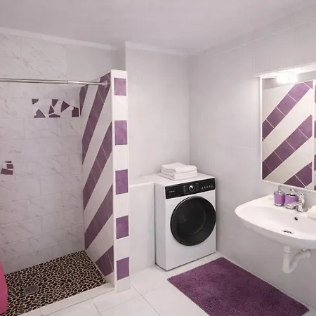 Sunny Pool Apartment Costa Del Silencio * أرونا