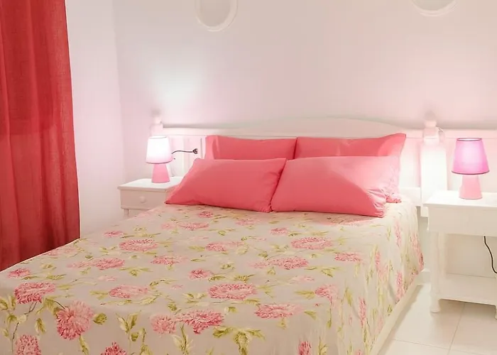 Rosa Tea Ocean Pool *